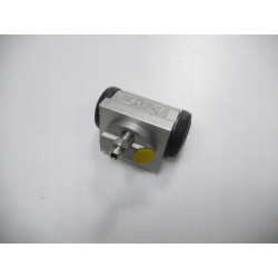 Cylinderek hamulcowy TRW BWD355