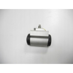Cylinderek hamulcowy TRW BWD355