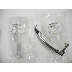 Zestaw klamek zewnętrznych Chevrolet Capitva OE 93744504