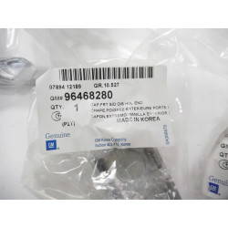 Zestaw klamek zewnętrznych Chevrolet Capitva OE 93744504