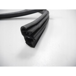 Uszczelka drzwi tylnych Opel Vectra C OE 13149765