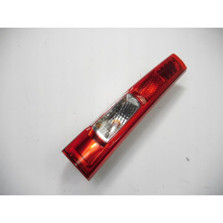 Lampa lewy tył Opel Vivaro 07-14 OE 93854431