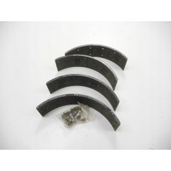 Okładziny szczęk hamulcowych tył Opel Kadett E OE 90273258