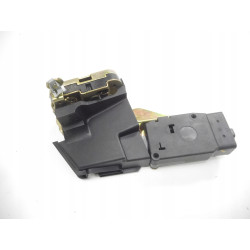 Zamek drzwi lewy tył Mitsubishi Carisma (1995-2004) OE M806386