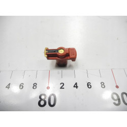 Palec rozdzielacza zapłonu Volkswagen Golf OE 052905225C