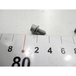 Śruba , pas przedni mocowanie chłodnicy Volkswagen Polo OE N10347804