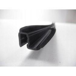 LISTWA USZCZELKA SZYBY DRZWI PRAWY TYŁ FORD FOCUS MK2 OE 1523457