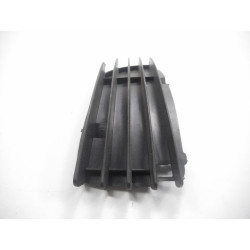 Kratka dolna zderzaka prawy przód Opel Omega B OE 90458187