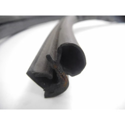 USZCZELKA OTWORU DRZWI PRAWY TYŁ MITSUBISHI ASX OE 5755A270