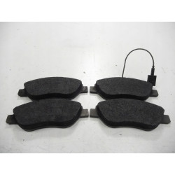 Klocki hamulcowe przód Fiat Stilo OE 77362196