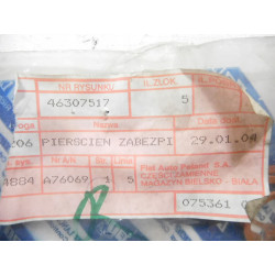 PIERŚCIEŃ ZABEZPIECZAJĄCY PÓŁOSI FIAT MAREA PALIO SIENA OE 46307517