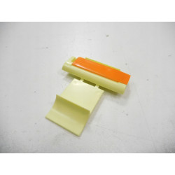 Spinka, mocowanie listwy dachowej Mitsubishi L200 OE 7403A124