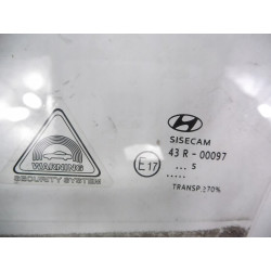 Szyba drzwi lewy przód Hyundai I20 OE 82410 C8010