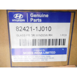 Szyba drzwi prawy przód Hyundai I20 OE 82421-1J010