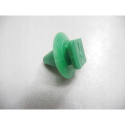 Spinki mocowanie tapicerki słupka Fiat Grande Punto OE 71748293