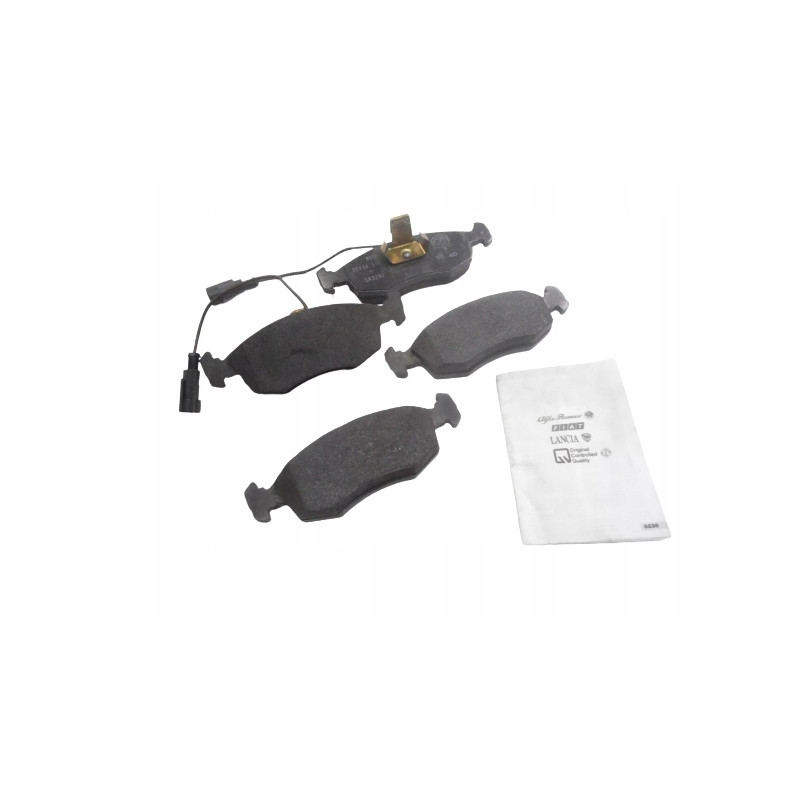 KLOCKI HAMULCOWE PRZÓD FIAT LINEA 09-15 1.3JTD