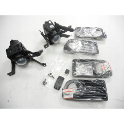 Zestaw przednich reflektorów PTF Mitsubishi Carisma 1 OE MZ312053