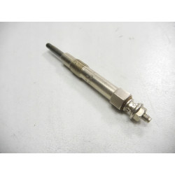 Świeca żarowa Alfa Romeo 145 OE 71734087