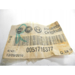 Śruba, zawias drzwi Fiat Bravo OE 51716377