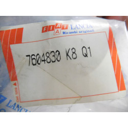 KOREK WLEWU OLEJU FIAT CROMA TURBO 90-96 OE 7604830