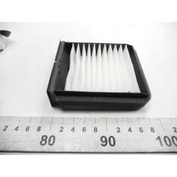 Filtr kabinowy Mitsubishi Carisma XZ311916