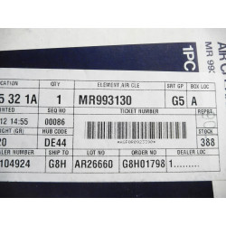 Filtr powietrza Mitsubishi Colt VI OE MR993130