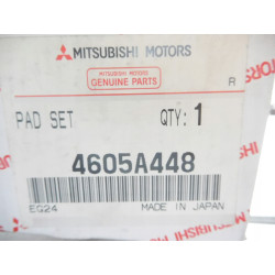 Klocki hamulcowe tył Mitsubishi Pajero 3 4605A448