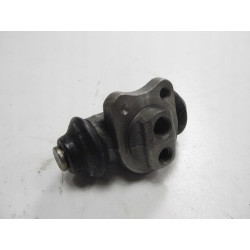Cylinderek hamulcowy Opel Corsa A OE 90187568