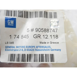 Spinka listwy klapy bagażnika Opel AstraG 90588747