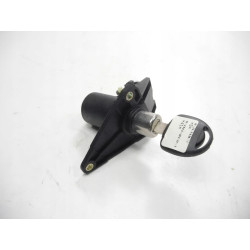 Zamek klapy bagażnika Opel Tigra A OE 5133535