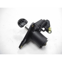 Zamek klapy bagażnika Opel Tigra A OE 5133535