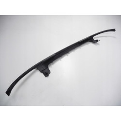 Listwa pod lampami Renault Clio II OE 7701470684