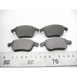 Klocki hamulcowe przód Hella 8DB355014-801