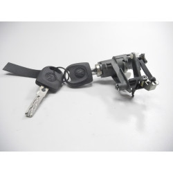 Zamek klapy bagażnika VW Golf OE 6N0827297M