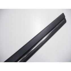 Listwa drzwi lewy tył Opel Omega A OE 90290423