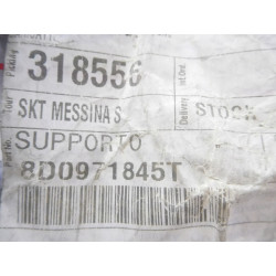 Uchwyt mocowanie Volkswagen Passat OE 8D0971845T