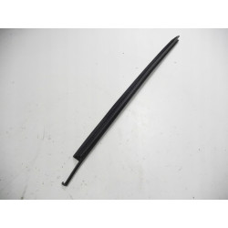 Uszczelka szyby drzwi lewy przód Peugeot 933461