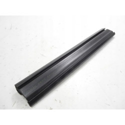 Prowadnica szyby przednia Peugeot 406 OE 9300.84