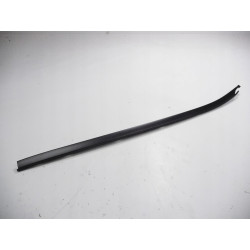 Listwa szyby przedniej Laguna I OE 7700842980