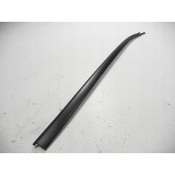 Listwa szyby przedniej lewa Laguna I OE 7700842979