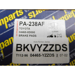 KLOCKI HAMULCOWE PRZÓD TOYOTA YARIS 05-11 BKVYZZDS