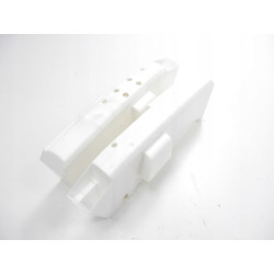 Absorber zderzaka przód Renault Megane 7701476624