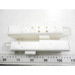 Absorber zderzaka przód Renault Megane 7701476624
