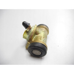 Cylinderek hamulcowy Renault Megane OE 7701040850