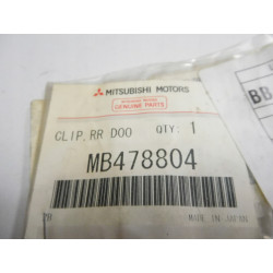 Spinka boczka drzwi tył Mitsubishi L300 MB478804