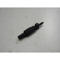 Zawór przewodu wycieraczki Fiat Croma OE 82357885