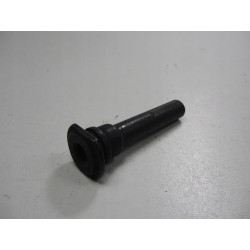 Prowadnica zacisku przód L200 2.5 K74 OE MR527536