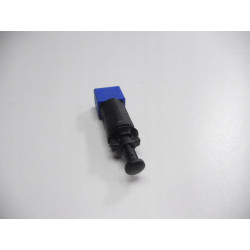 WŁĄCZNIK ŚWIATEŁ STOP RENAULT CLIO ESPACE 7.1195