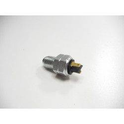 WŁĄCZNIK ŚWIATEŁ COFANIA MASTER TRAFIC 7700732507