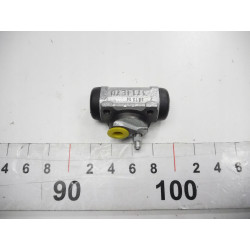 Cylinderek hamulcowy BENDIX Renault Clio I 251035B